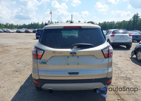2018 Ford Escape Se из США, поврежденный, VIN 1FMCU0GD2JUA74262